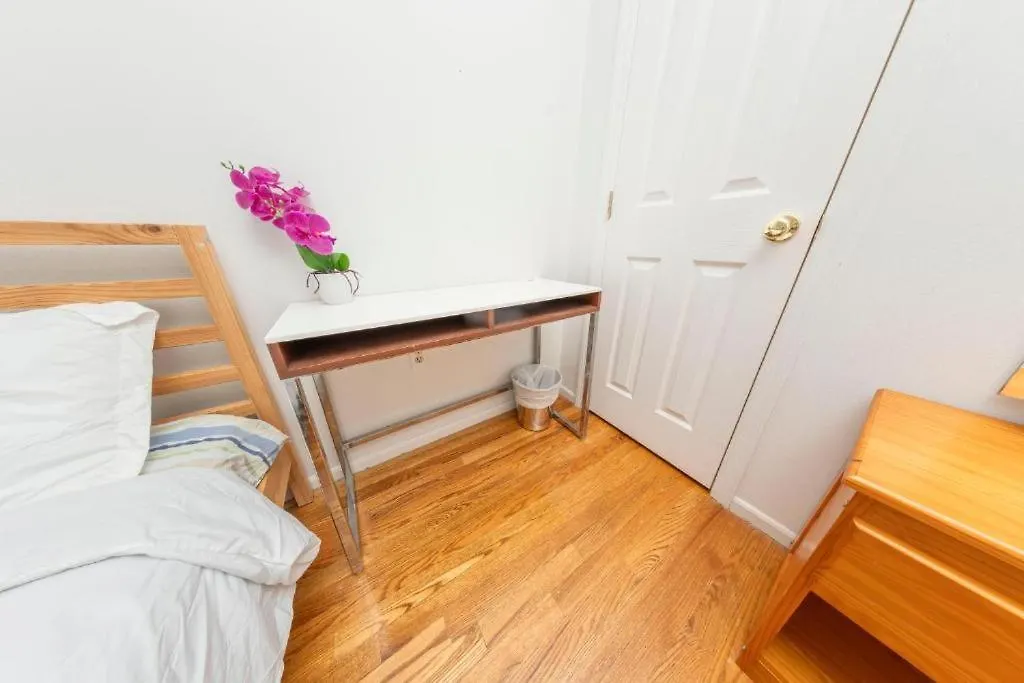 Large Triple Room In Williamsburg 纽约